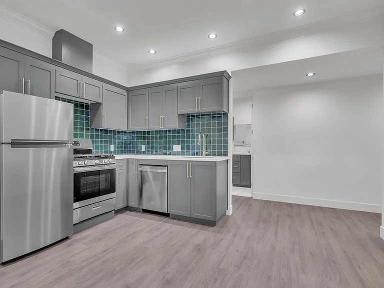 207 3rd St #230 — Photo 5