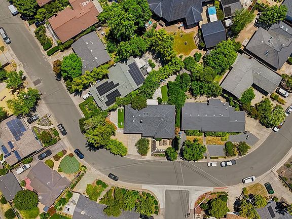 2nd image of 1773 Crinella Drive