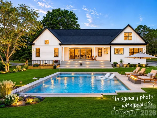 1213 Rosa Dr, Monroe, NC 28112
