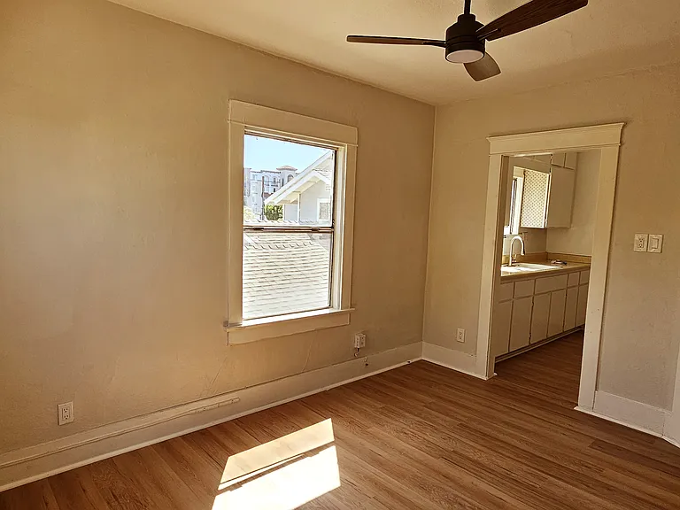 521 N Pomona Ave #6 — Photo 12