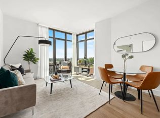 92-27 160th St #400, Jamaica, NY 11433