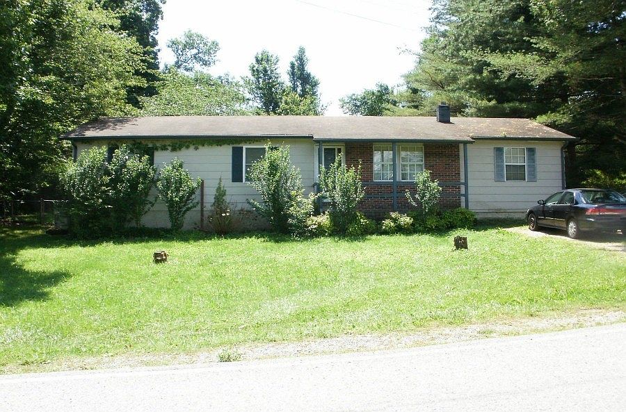 1st image of 135 Spiers Way