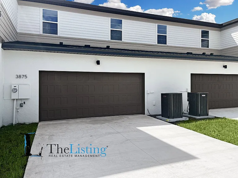 3875 Knotty Pine St — Photo 18