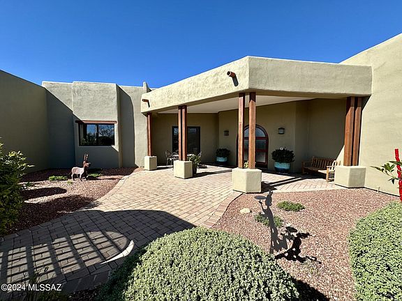 2nd image of 4888 N Saguaro Hills Dr
