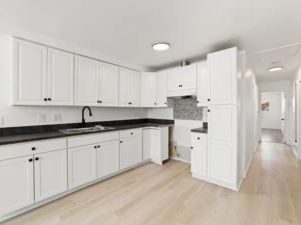 1017 Oxford Dr APT D, Redlands, CA 92374