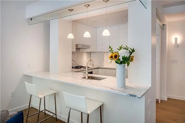 Rented by Park River | media 10