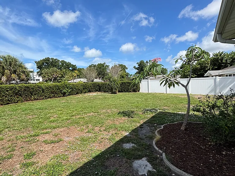 2201 Pelican Dr — Photo 22