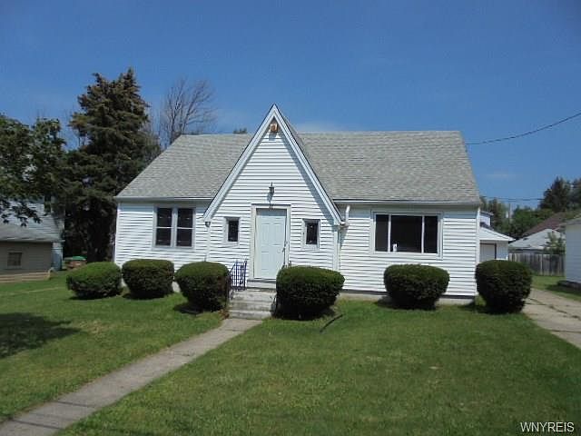 1st image of 86 Herbert Ave