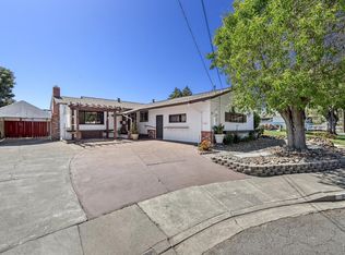 34 Alta Loma Dr, American Canyon, CA 94503