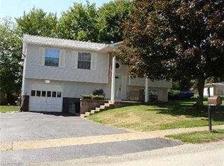 103 Cranbrooke Dr, Coraopolis, PA