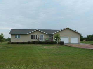 25837 W Enemy Creek Loop, Mitchell, SD 57301