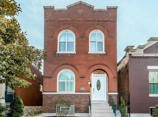 2927 S Compton Ave, Saint Louis, MO 63118