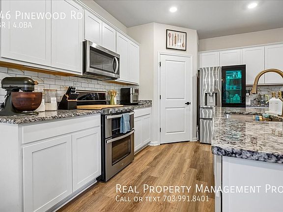 5th image of 146 Pinewood Rd