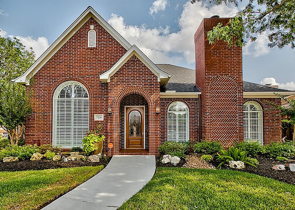 1st image of 7235 N Hearthstone Green Dr