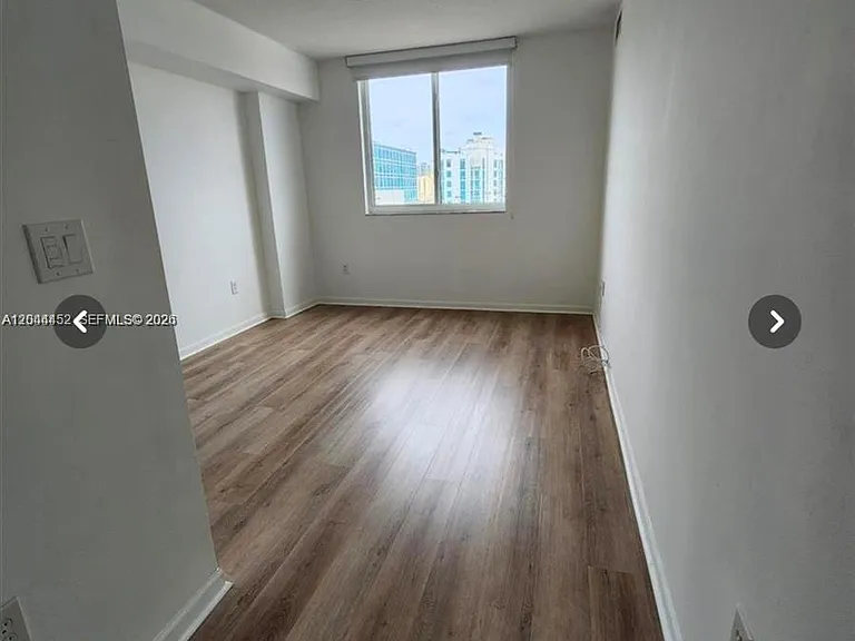18800 NE 29th Ave #1007 — Photo 6