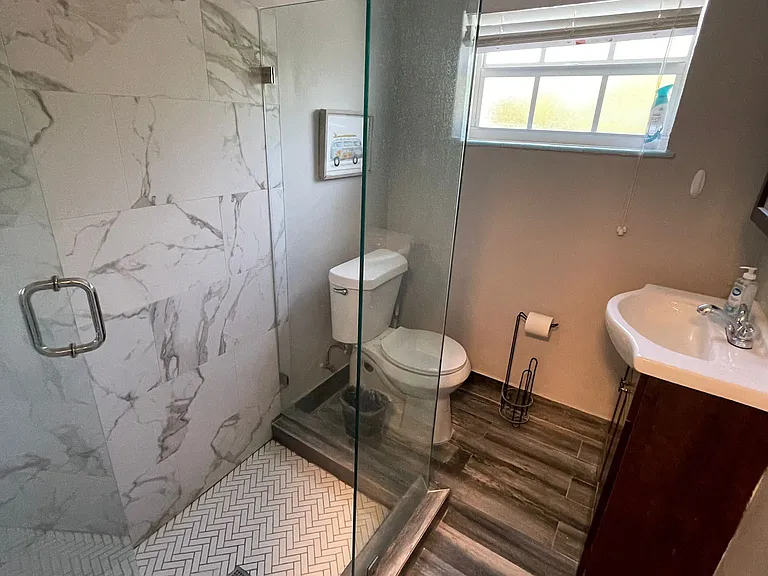 57 NE 24th St #61 — Photo 5