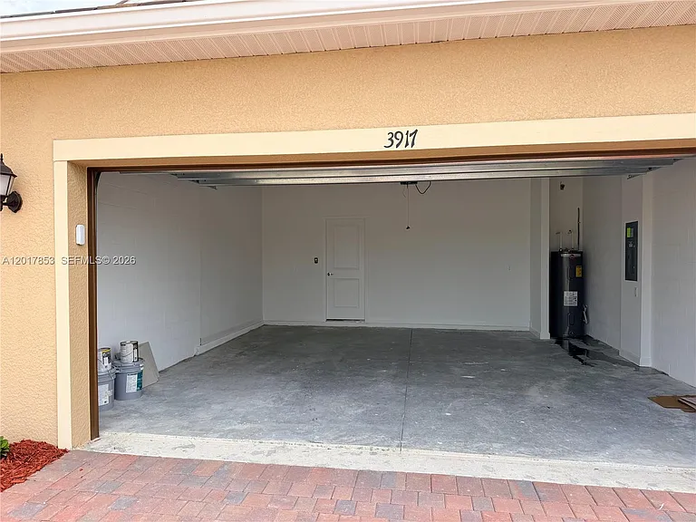 3917 Passion Vine Dr — Photo 27