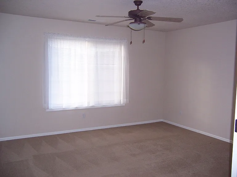 863 SE Bayshore Cir — Photo 9