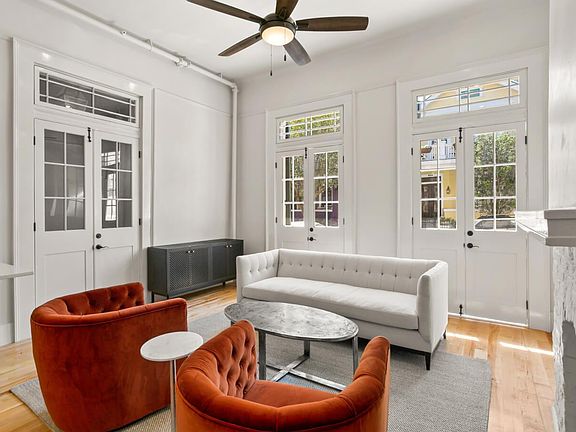 2nd image of 937 Dumaine St #101
