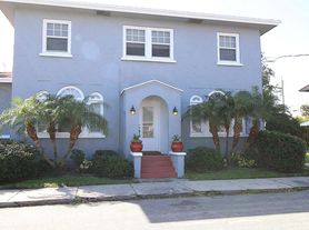 301 S Palmway, Lake Worth, FL