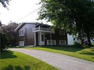 1165 4th St, Marion, IA 52302