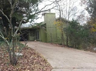 7 Cochise Rd, Cherokee Village, AR 72529