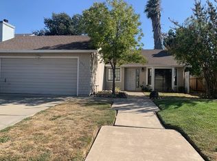 332 Almond Dr, Lodi, CA 95240