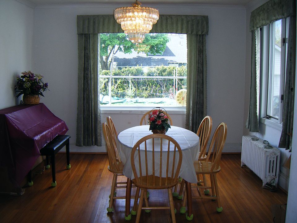 2nd image of 2-08 Kenneth Ave #1X