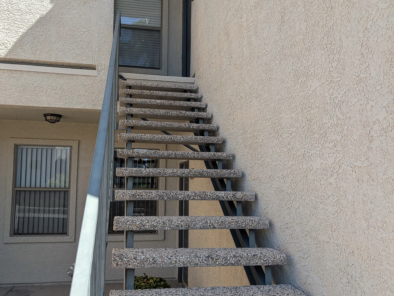 1 bed, 783 sqft, $1,350 — Photo 4