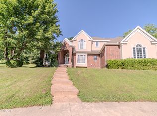 1225 Stoneledge Ln, Neosho, MO 64850