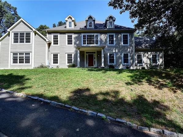 15 Bradley Way, Glastonbury, CT 06033