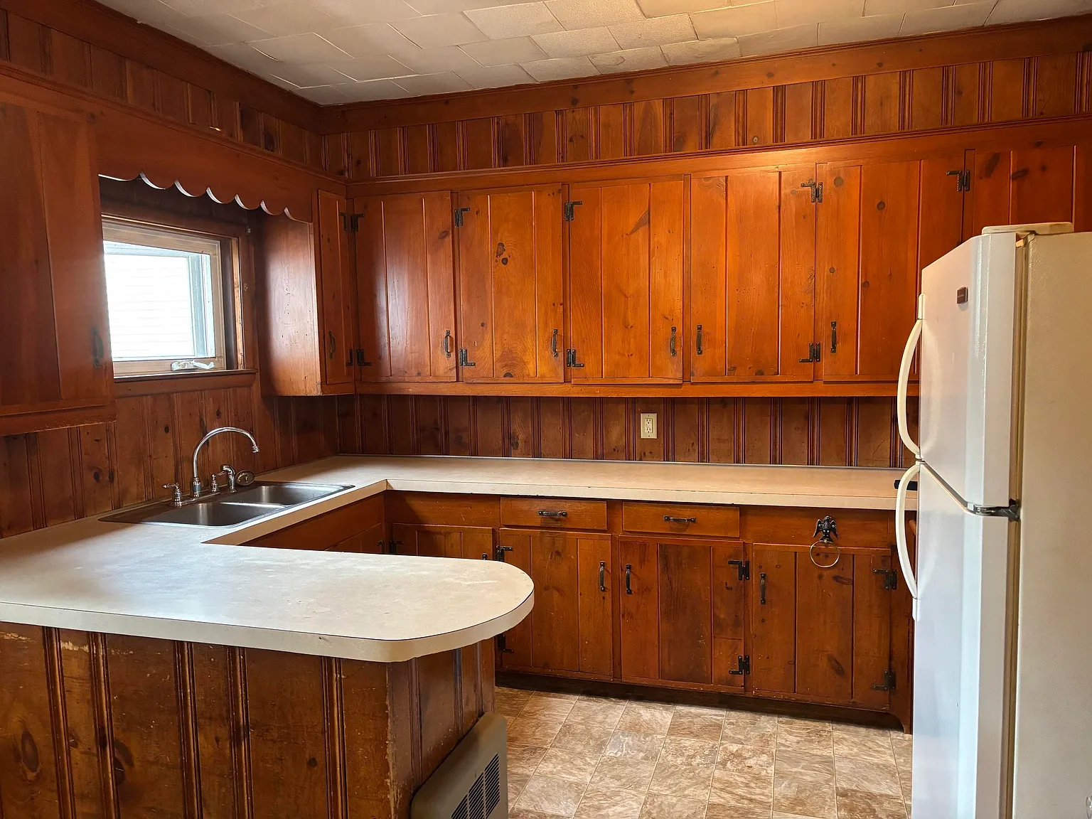 2 bed, 1.0 bath, 960 sqft, $1,395 — Photo 2