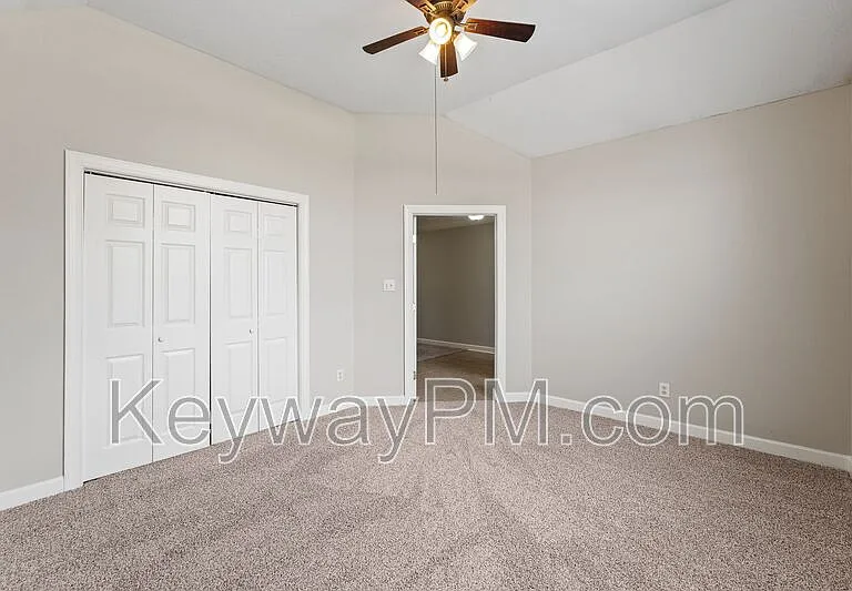 633 Ventana Dr — Photo 13