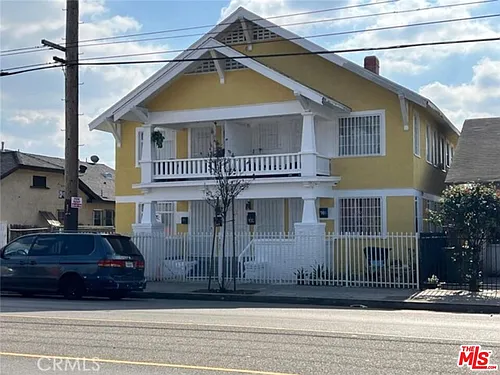 708 W Vernon Ave Photo 1