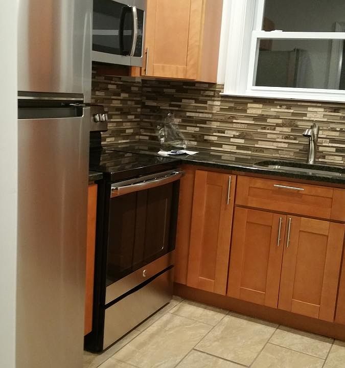 2nd image of 603 W Main St APT 1