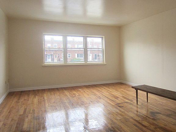 2nd image of 251 Robinson Ave #2