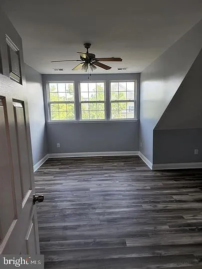 832 Estuary Dr — Photo 13