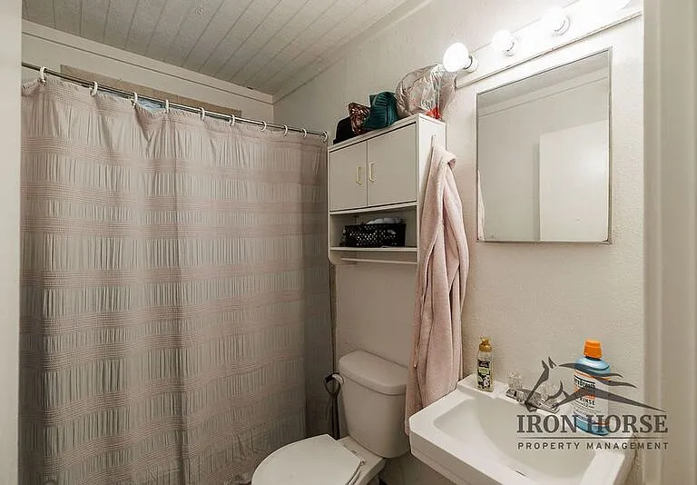 123 Hollie St — Photo 13