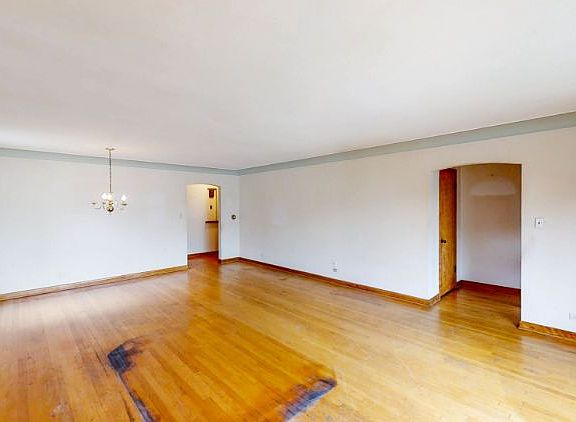 2nd image of 7632 W Armitage Ave