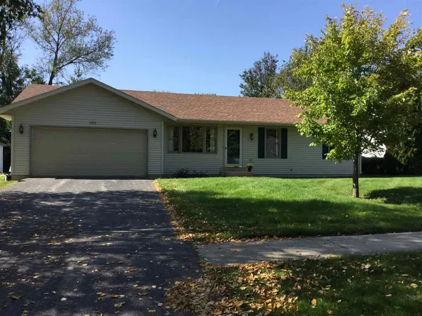 1193 Arnold Ave, Rockford, IL 61108