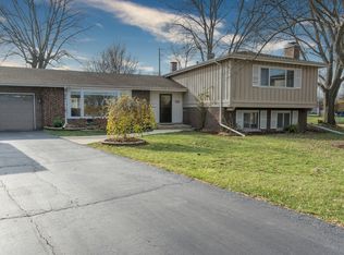 518 N Castle Rd, Addison, IL 60101