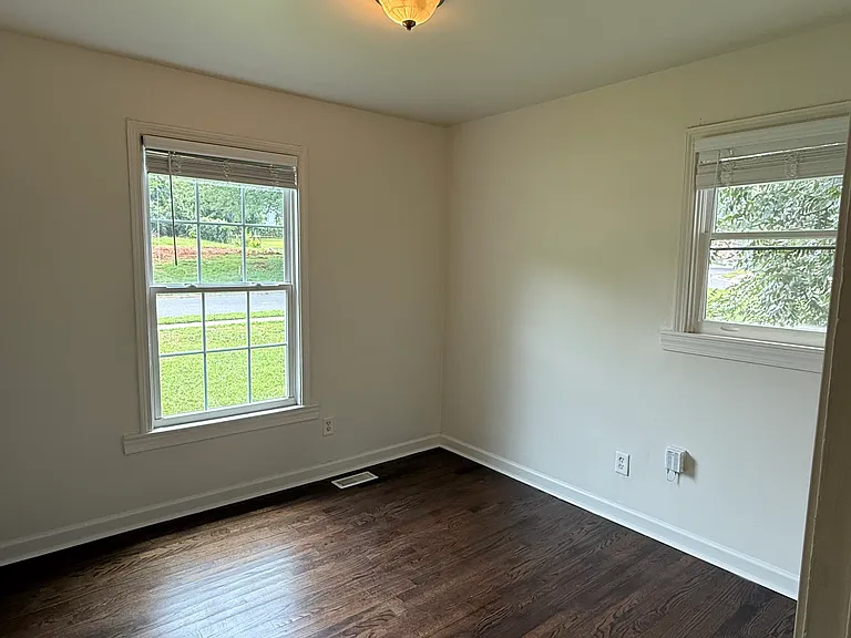 Guest bedroom II, second room on the left