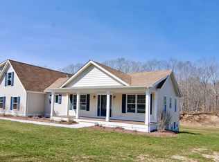 22 Berry Dr, Westerly, RI 02891