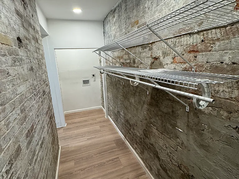 839 S Jackson St #2 — Photo 3
