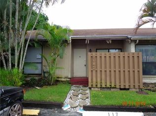 8042 SW 22nd Ct, Davie, FL 33324