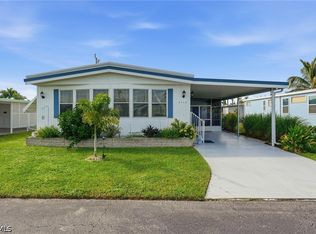 3112 Indian Village Ln, North Fort Myers, FL 33917