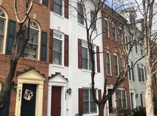 523 Casey Ln, Rockville, MD 20850