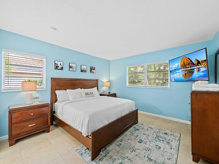 3240 Spanish River Dr — Photo 14