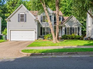 9245 Miranda Dr, Raleigh, NC 27617