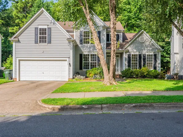 9245 Miranda Dr, Raleigh, NC 27617